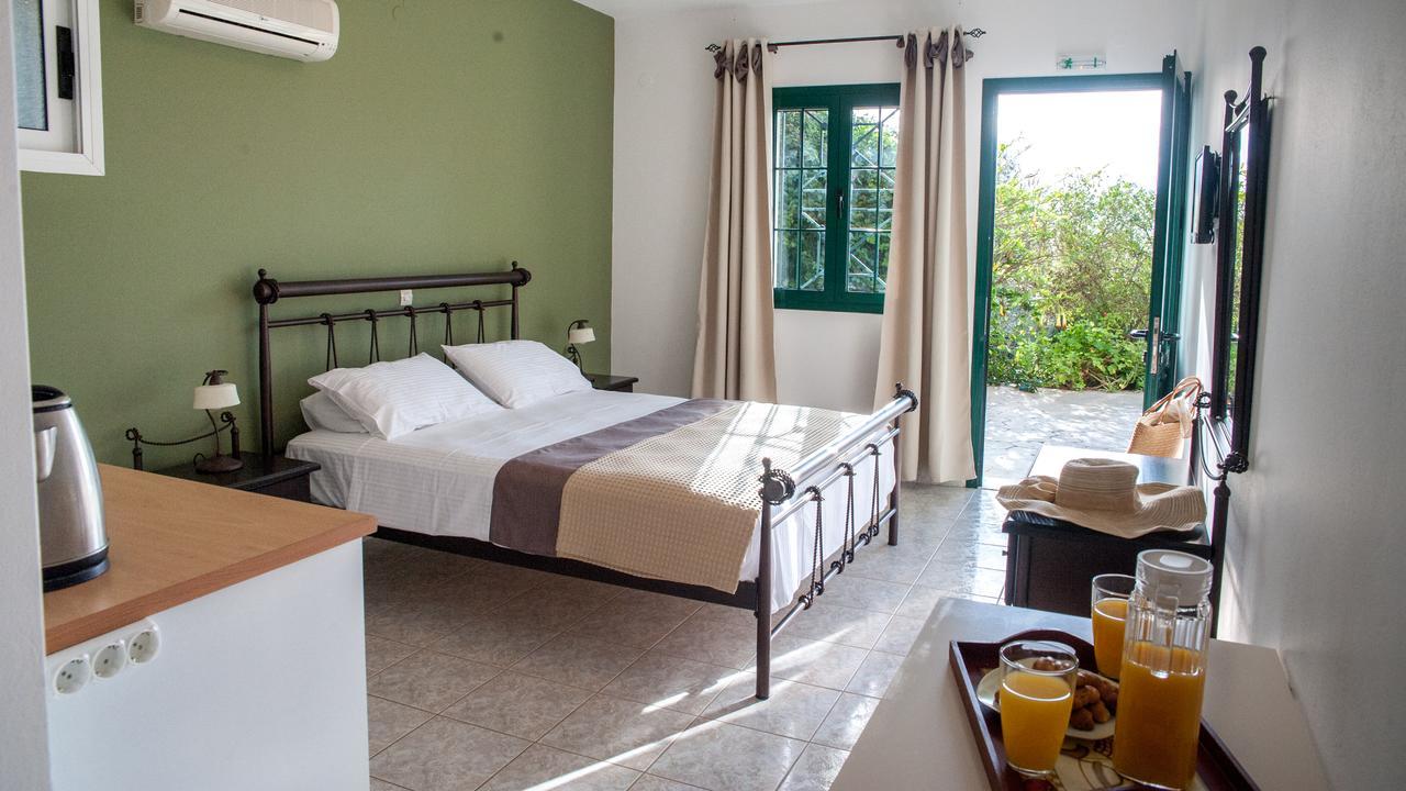 Evianna Studios Mousata Dış mekan fotoğraf